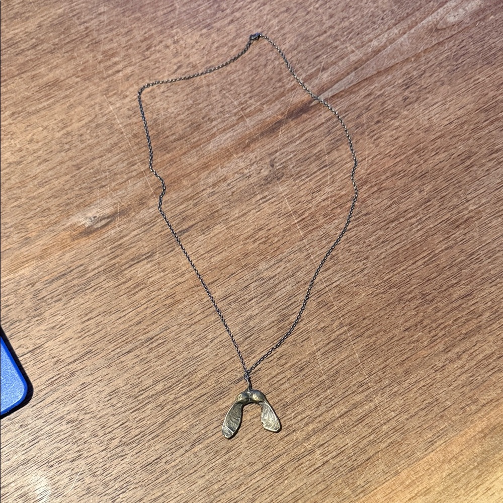 SILVER MAPLE SEED Necklace - Picture 2 of 5